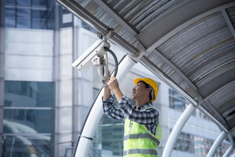 Professional Installation vs DIY: Which Is Stronger?